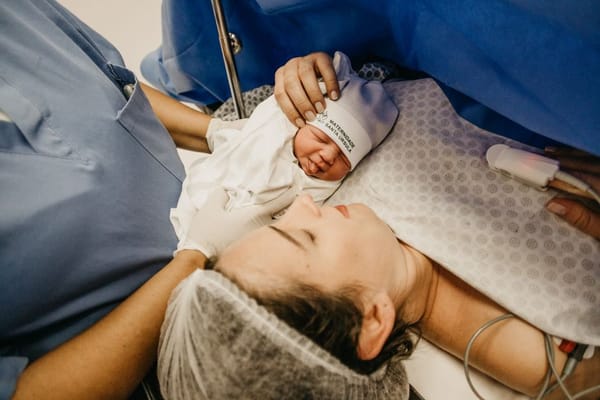 Karmienie piersią bez presji: prawda zamiast mitów